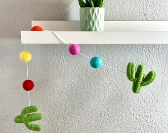 Fiesta Garland,Fiesta Felt Garland,Fiesta Decor,Felt Cactus,Felt Ball Garland,Cactus Garland,Cactus,Fiesta Banner,Cinco de Mayo,Taco Party