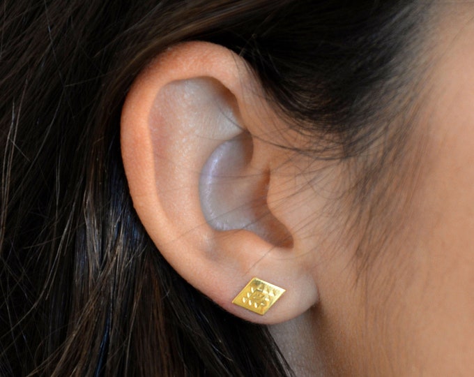 Evil Eye Stud Earrings - 18K Gold Plated