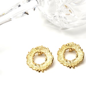 Fireworks Small Hoop Earrings 18K Gold Plated, 925 Silver, Circle Statement Earrings, Minimalist Earrings, Minimal Chic Jewelry image 4