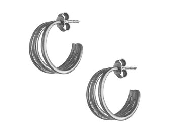 Boucles d’oreilles triples cerceaux. Boucles d’oreilles Black Hoop, Cerceaux triple bande, Cerceaux empilables, Cerceaux moyens, Cerceaux Huggie, Mini Cerceaux, Cerceaux à trois bandes