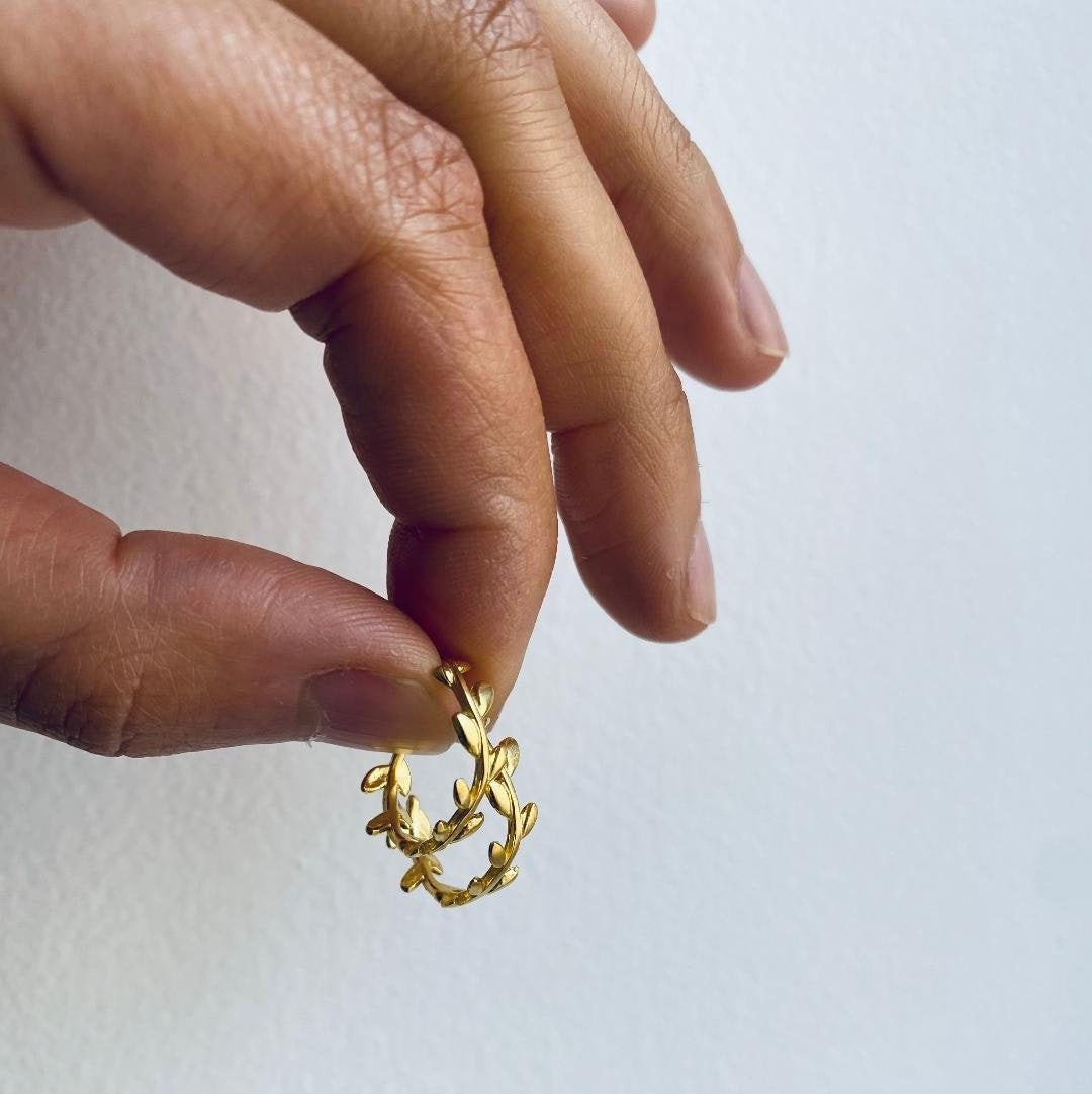 Olive Leaves Hoop Earrings - 18K Gold Plated