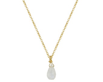Moonstone Drop Necklace - 18K Gold Plated, 925 Silver, Delicate Gemstone Pendant, June Birthstone, Minimalist Necklace, Minimal Chic Jewelry