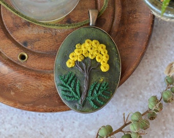 Tansy necklace, Woodland necklace with field flowers, Forest flowers jewelry
