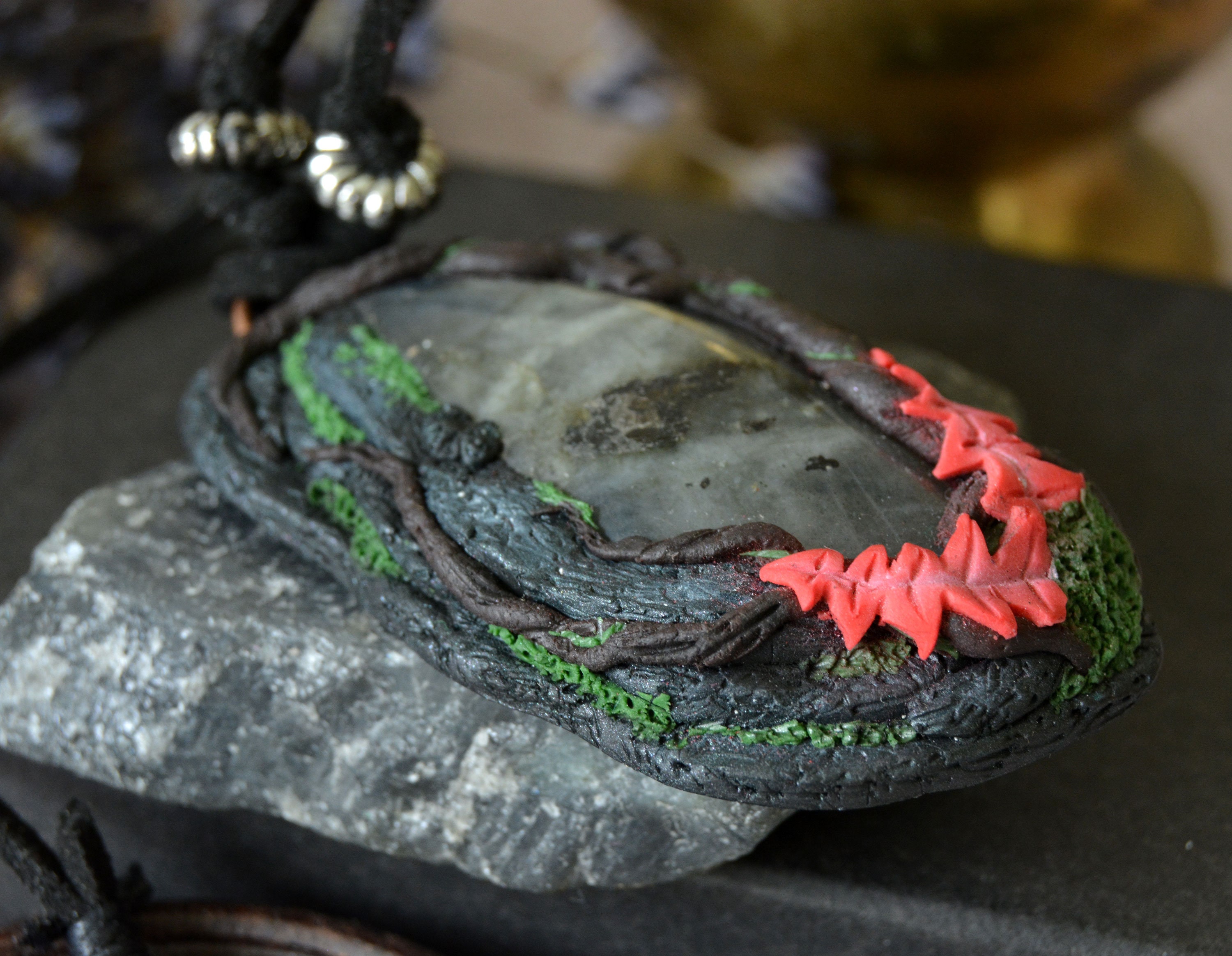 Ik heb 14 vanity sets gemaakt die je hebt aangevraagd, inclusief de laatste  3 boss mask geïnspireerde! Dat was een leuke serie! Misschien maak ik de  volgende keer biome-geïnspireerde wezens of mensen, image size:3000x2328