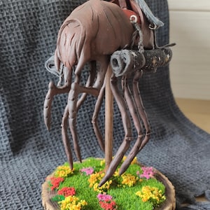 Silt Strider figurine inspired by The Elder Scrolls III Morrowind, Handmade Skyrim props, Morrowind miniature, Gift for gamer