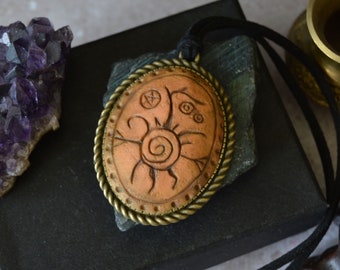 Great House Telvanni necklace, Handmade cameo pendant, Telvanni banner, Morrowind inspired amulet