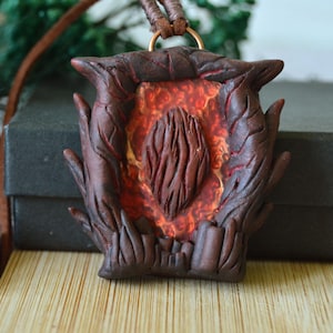 Handgemachte Gates of Oblivion Halskette: Polymer Clay Amulett, Elder Schriftrollen Fan Art