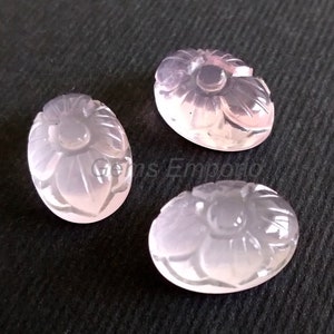 Rose Quartz Oval Carved Cabochons. Size 14x10 MM. Top Surface Carved in Flower. Fine Quality. Sold per Piece.
