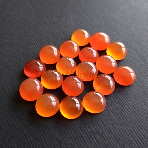 Natural Carnelian Gemstone, Round Cabochons, Size 8 mm, Excellent color and Luster, Price per Piece.