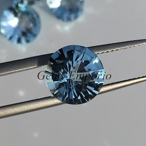 Blue Topaz Faceted Round With Rose Cut on Top Size 10mm, Excellent Quality Gemstone. Sky Blue Topaz Round Faceted, Price per Piece