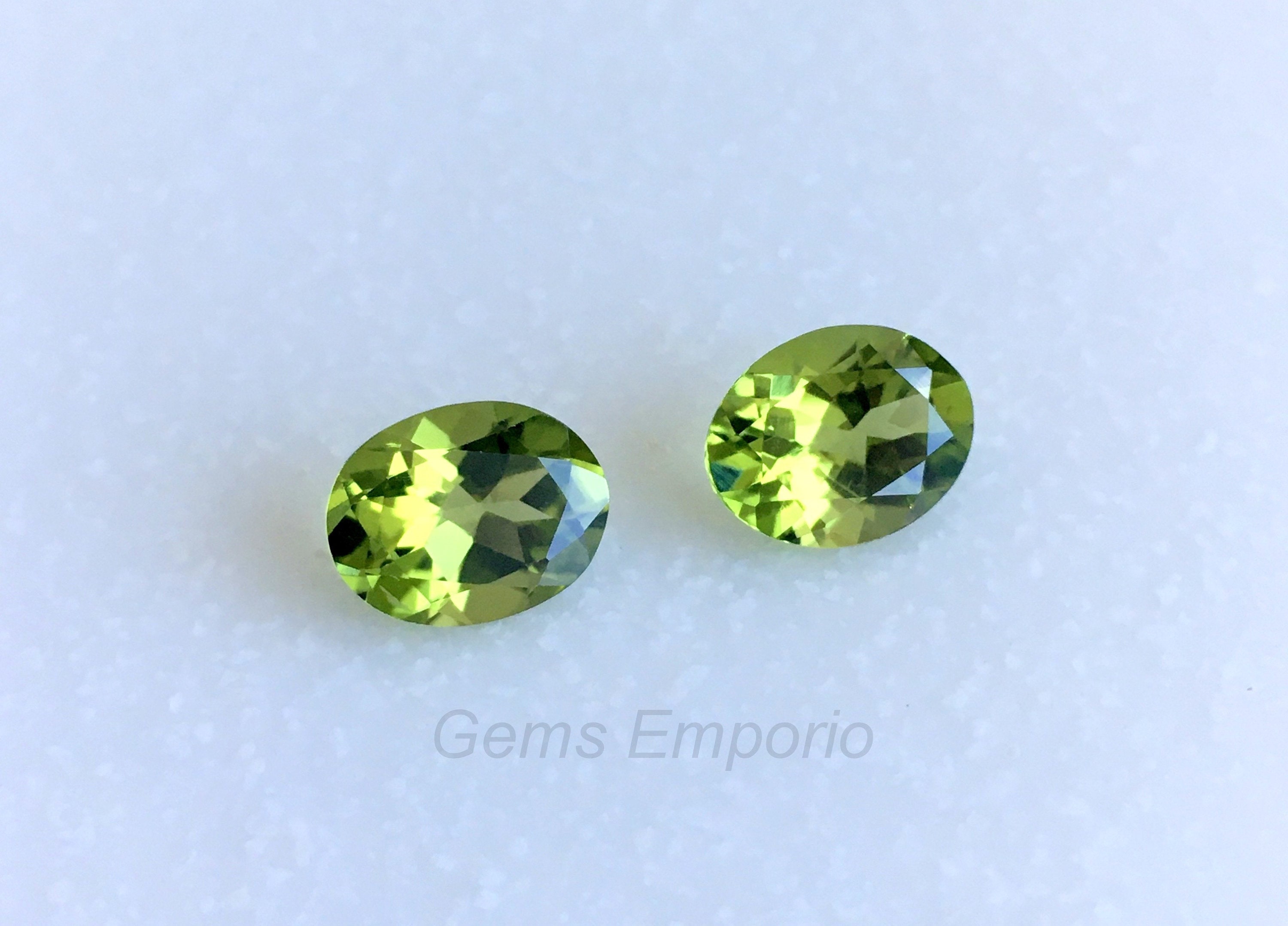Lot De Pierres Précieuses Péridot Naturelles Ovale Facetté 9x7mm - Vert - Non Certifié