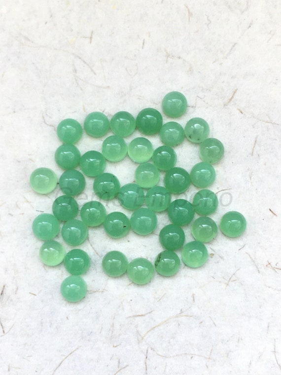 クリソプレーズ 3 mm ラウンド カボション、上質なシーグリーン色 