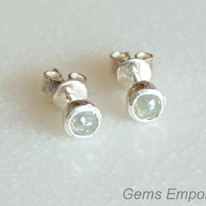 Grey Diamond Earring, 925 Silver Earring Studs, Minimalist Earring, Round Shape Studs, Diamond Earring, Delicate Earring Pair.