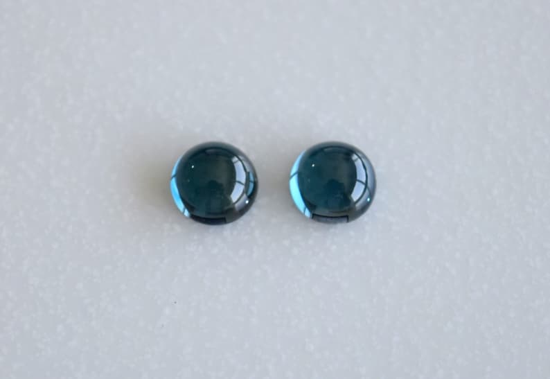 London Blue Topaz 8 MM, 9 MM Round Plain Cabochons, Fine Quality Gems. Price per piece. image 2