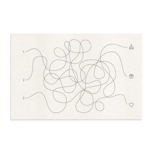 Può includere: Un disegno in bianco e nero di un labirinto con tre punti di partenza numerati 1, 2 e 3. Il labirinto conduce a tre destinazioni diverse: una torta, una scatola regalo e un cuore.