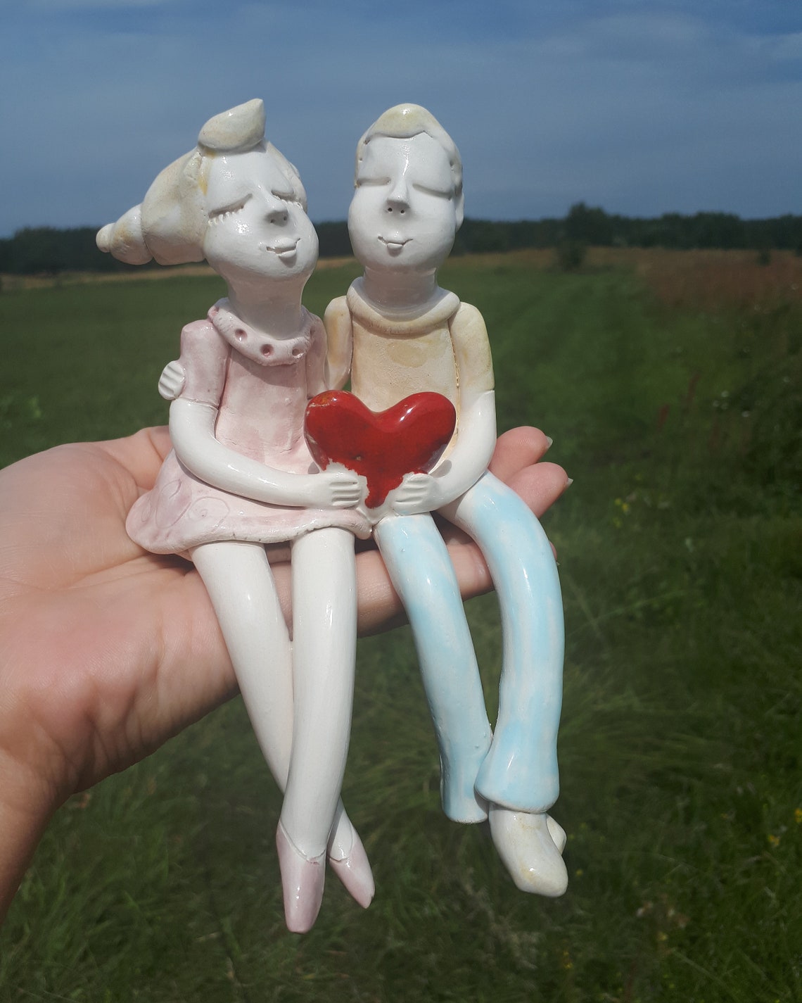 Sitting CERAMIC Couple Love couple With Heart Heart Etsy