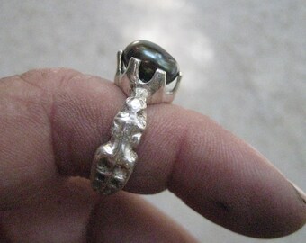 Medieval Black Pearl Dragon Ring