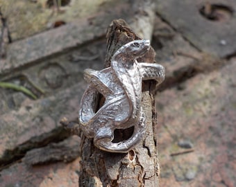 Sterling Cobra Ring