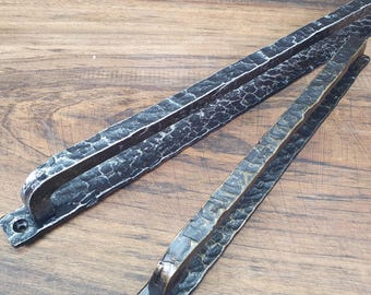 Rustic Farmhouse Barn Door Pull Handle - Wrought Iron Industrial Hardware for Interior Sliding Doors