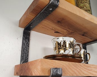 Benutzerdefinierte geschmiedete Doppelregal-Wandhalterung: 2,5 cm: handgefertigte Schmiedekunst für industrielle Aufbewahrungsmöbel