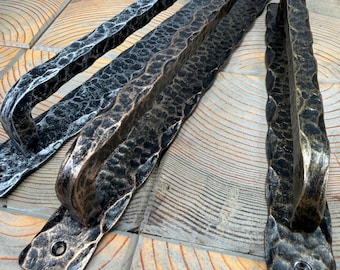 Rustic Barn Door Pull Handle: Handcrafted Wrought Iron Farmhouse Hardware for Interior Sliding Doors
