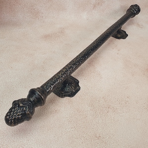 Maniglia per porta in ferro battuto forgiato a mano: maniglia rustica per cassetti, ideale per arredamenti moderni in stile fienile e industriale