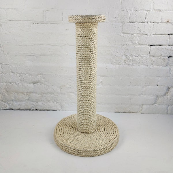 BRIGHID (Large) - Handmade Sisal Cat Scratching Post