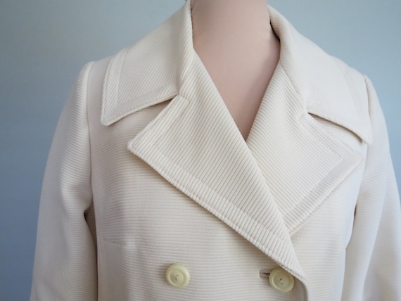 Betty Rose Coat Winter White Ribbed Knit 1970's C… - image 1