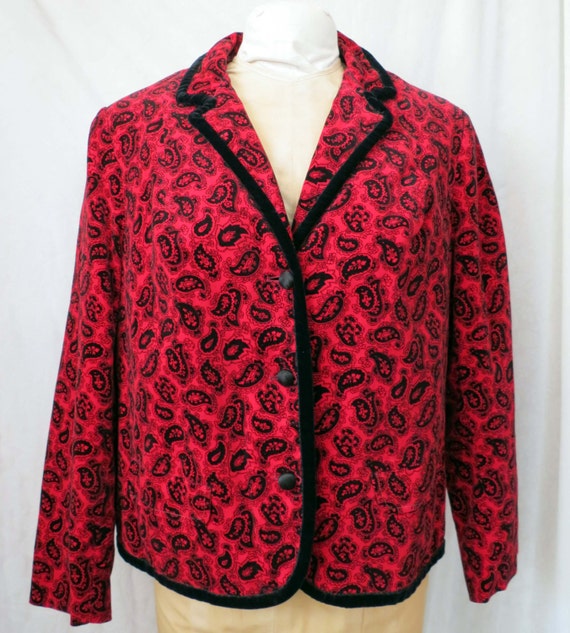 Carnaby Street Fashion Paisley 60 - 70's Red Velv… - image 1