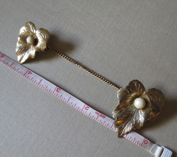 Sarah Coventry Gold Leaf and Pearl Scatter Pin Go… - image 4