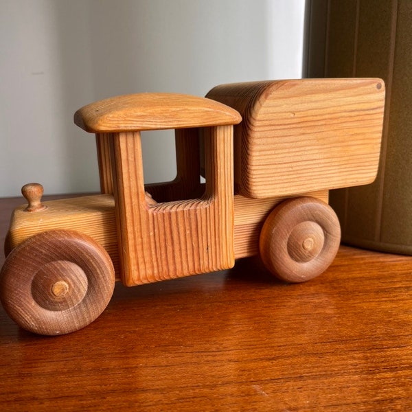 Debresk Sweden Wooden Toy Delivery Van - Large