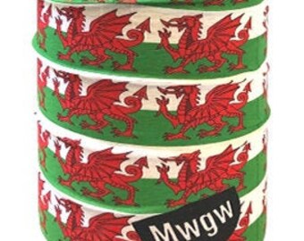 Welsh Flag Face Mask, Red Dragon Wales Mouth Cover, Tubular Bandana, Snood, scarf, sweatband, head or hair band, head wrap, helmet liner