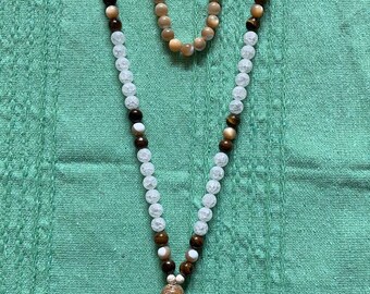 Mala 108 perles semi précieuses.