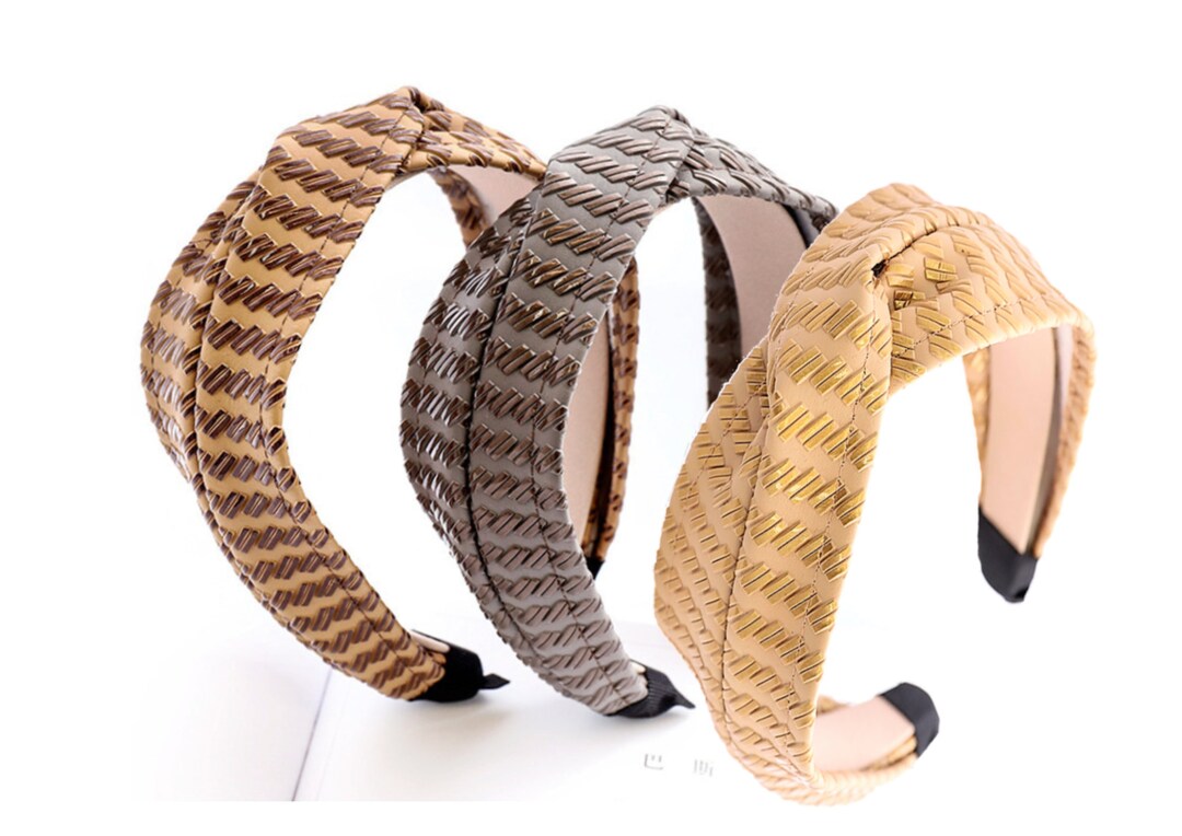 Handmade Wide Knot Headband: Braided Fabric Hair Accessory  display picture 3