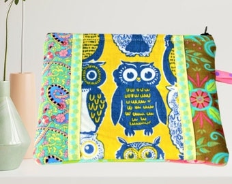 Handmade Cotton Zipper Pouch: Wristlet Phone Wallet, Owl Print