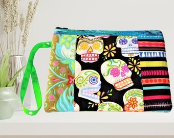 Handmade Cotton Zipper Pouch: Wristlet Phone Wallet