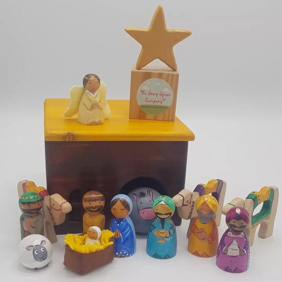 Crèche de Noël petit monde poupées à crochets jouets faits main waldorf  montessori eyfs jouet pour enfants jouet en bois noël chrétien -  France
