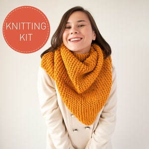 KNITTING KIT/ Triangle Scarf DIY Kit/ Scarf Knitting Kit/ Beginners Knitting Kit/ Chunky Wool Kniting Kit/ Scarf Diy Kit/ Beginners Diy Kit image 1