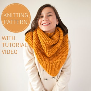 Triangle Scarf Knitting PATTERN with Video - Pre Intermediate Knitting Pattern - Instant Download Tutorial - Quick and Easy Knitting Pattern