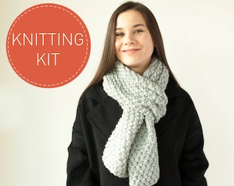 KNITTING KIT, Simple Unisex Scarf Knitting Kit for Beginners, Male Scarf Knitting Project, Basic Beginner Knitting DIY Kit, Scarf Knitting