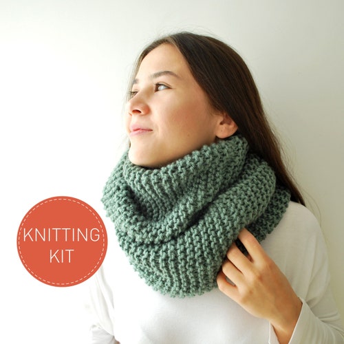 Scarf Knitting Kit for Beginners. Eloise Chunky Scarf Knit - Etsy