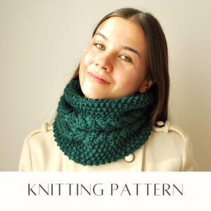Beginner Infinity Snood KNITTING PATTERN: Unisex Scarf (PDF)