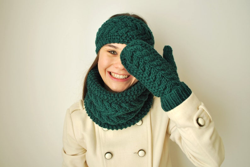 EARWARMER Cable Knit Headband / Woolen Earwarmer Headband / Winter Ear Warmer for Women/ Christmas Gifts / Twist Headwrap Turban image 4