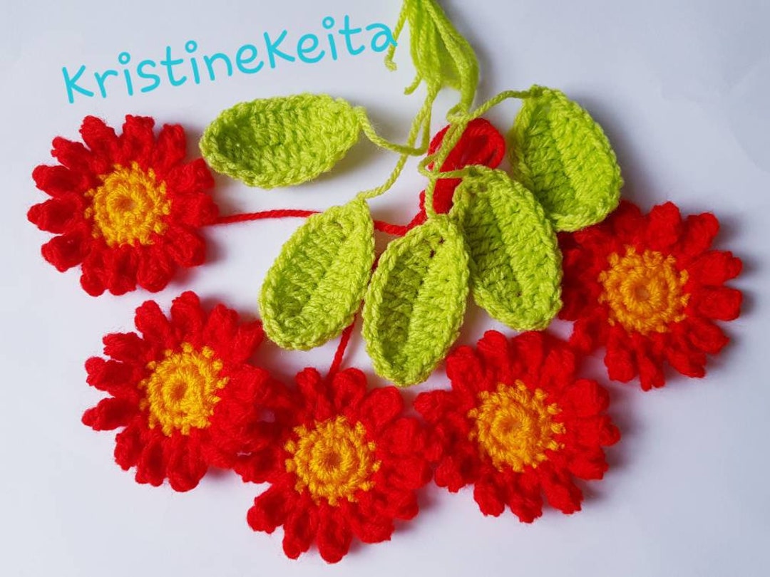 5 Crochet Red Flower and 5 Leaf Etsy