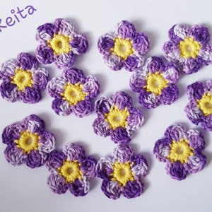 Flores de crochet, 12 flores, flores de algodón, flores de color lila y morado, costura, fabricación de tarjetas, scrapbooking, materiales para manualidades, motivos florales, apliques florales