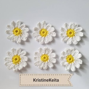 Crochet flowers,crochet daisy cotton flowers,set of 6 flowers,white flowers, flower decoration,cotton flowers,white flower motifs, 5 cm