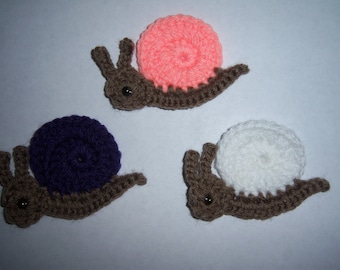 Crochet snail appliques,embellishments,snail motifs,acrylic snail appliques,sewing, set of 3
