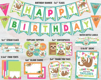 Puede incluir: Un conjunto de decoraciones de fiesta de cumpleaños de perezoso imprimibles descargables digitalmente. El conjunto incluye una pancarta, adornos para cupcakes, banderas de paja, carpas para comida, tarjetas en blanco, etiquetas de agradecimiento, etiquetas para botellas de agua y letreros. Las decoraciones presentan un perezoso con un gorro de fiesta y el texto "Ven a pasar el rato con nosotros para el octavo cumpleaños de Taylor".