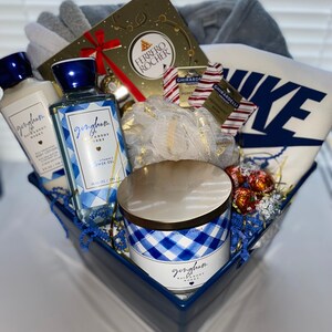  Luxe England Gifts Royal Gift Basket for Women