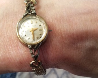 Vintage 10kt Gold Waltham Ladies Swiss Watch 17 Jewels